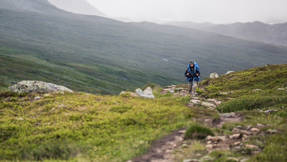 En vandrare i fjällen.