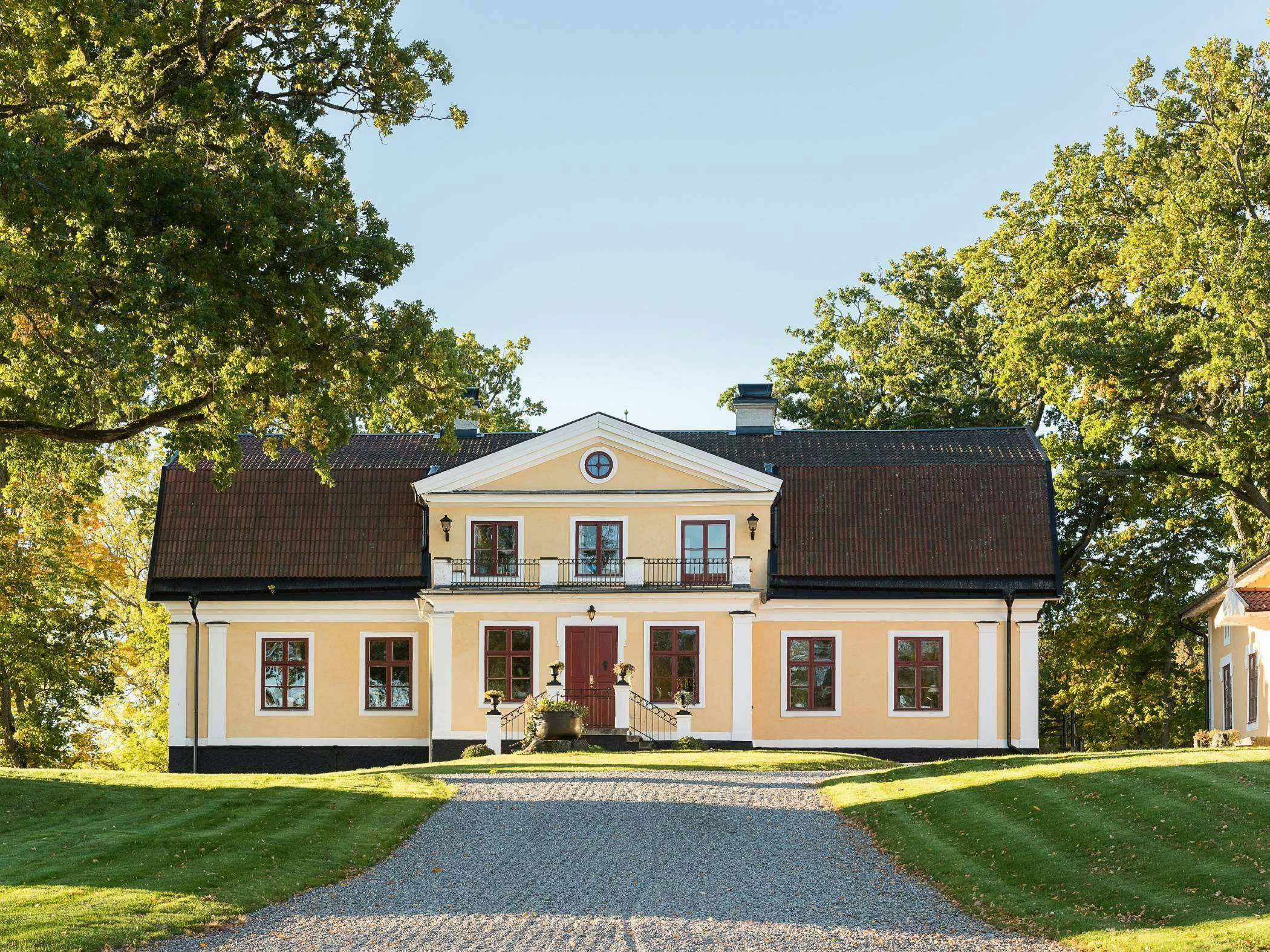 Exteriör bild på Långbro Gård